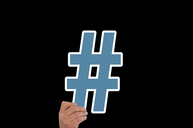 Using Hashtags on Facebook, blue hashtag